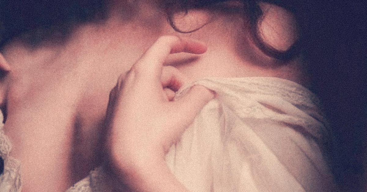 Mehr über den Artikel erfahren Gesetze mit Kleiderordnung sichtbar machen – Worldbuilding 101 für Female Rage Romane